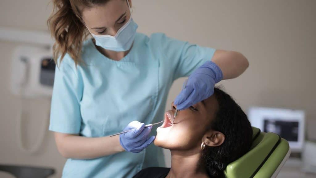 Cure Staff blog dentist-1024x576